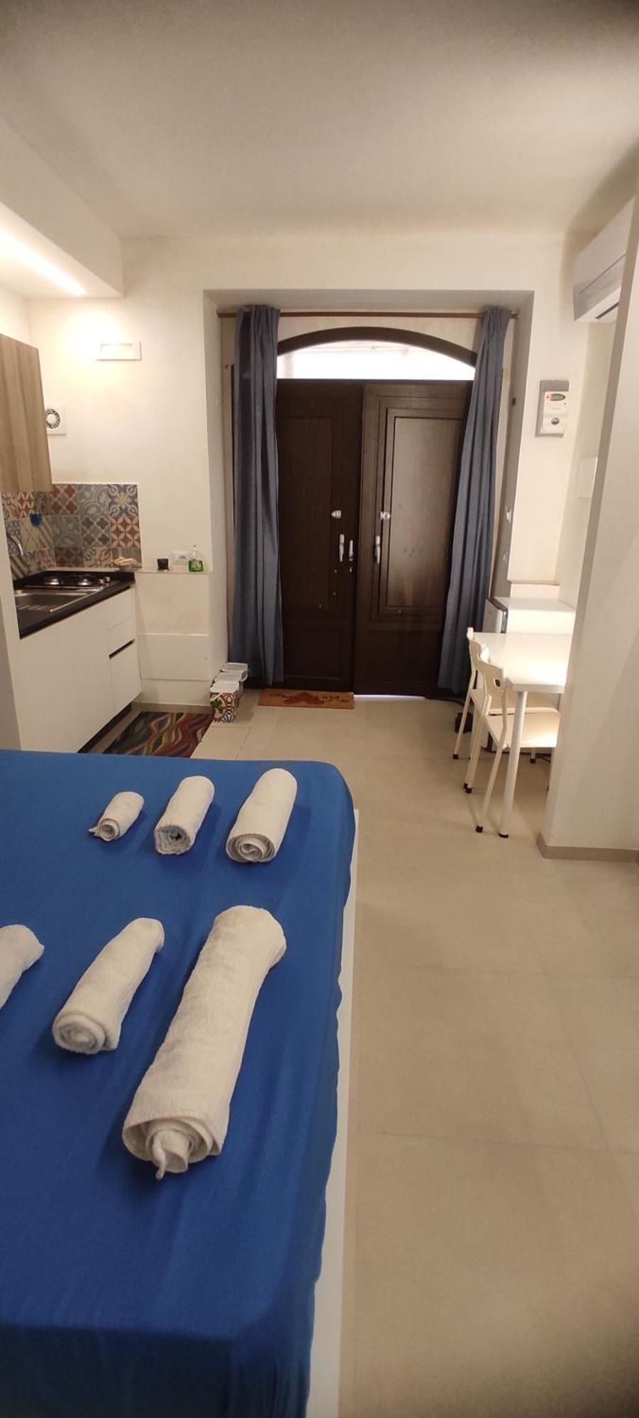 Casa Vacanze Trinisula Sicily Home 시클리 외부 사진